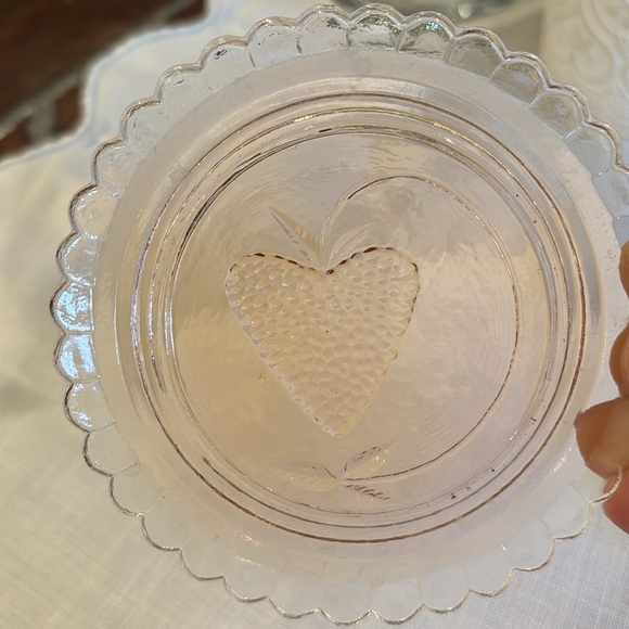 Mosser Jennifer Miniature Strawberry Butter Dish - Picture 5 of 8